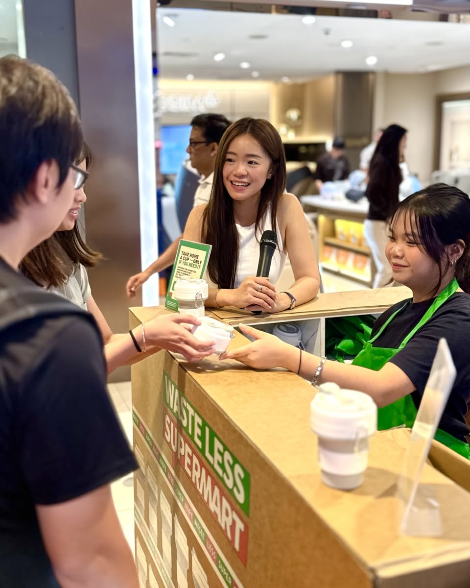 Attendees actively participating in sustainable shopping practices