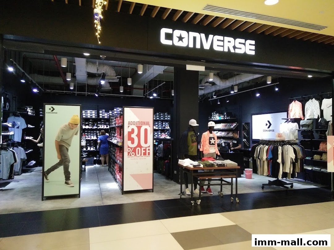 The Converse IMM shop front displays shoes, apparel, and a 30% off promotion.
